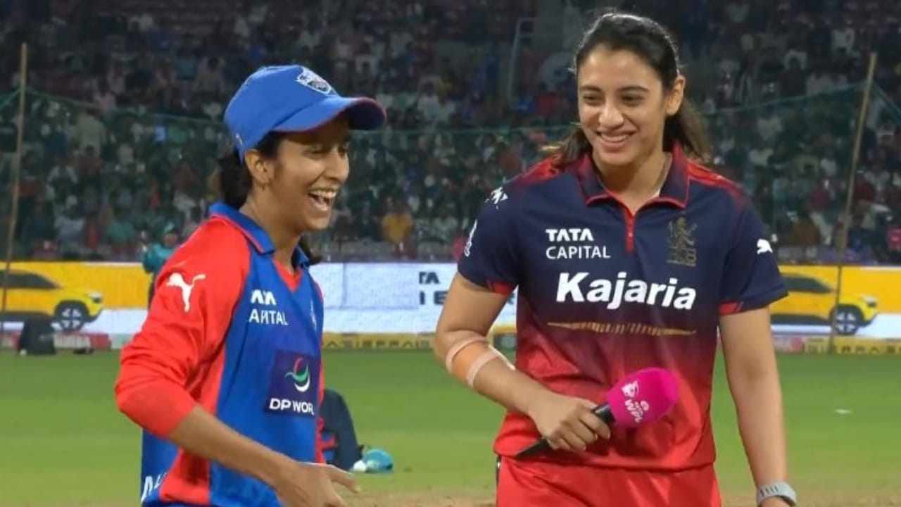 WPL 2026: ಡೆಲ್ಲಿ ವಿರುದ್ಧ ಟಾಸ್ ಸೋತ ಆರ್ಸಿಬಿ; ಎರಡು ತಂಡಗಳಲ್ಲೂ ಬದಲಾವಣೆ WPL 2026: ಡೆಲ್ಲಿ ವಿರುದ್ಧ ಟಾಸ್ ಸೋತ ಆರ್ಸಿಬಿ; ಎರಡು ತಂಡಗಳಲ್ಲೂ ಬದಲಾವಣೆ