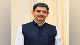 ಈ ವರ್ಷವೂ ಭಾಷಣ ಮಾಡದೆ ವಿಧಾನಸಭೆಯಿಂದ ಹೊರ ನಡೆದ ತಮಿಳುನಾಡು ರಾಜ್ಯಪಾಲ ರವಿ