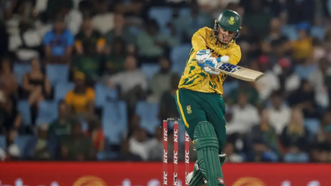 ಒಂದಡೆ ಡಿ ಕಾಕ್ ದಾಖಲೆಯ ಶತಕ ಬಾರಿಸಿದರೆ, ಇತ್ತ ರಯಾನ್ ತಮ್ಮ ವೃತ್ತಿಜೀವನದ ಅತಿ ದೊಡ್ಡ ಇನ್ನಿಂಗ್ಸ್ ಆಡಿದರು. ಕೊನೆಯವರೆಗೂ ಅಜೇಯರಾಗಿ ಉಳಿದ ರಯಾನ್ 36 ಎಸೆತಗಳಲ್ಲಿ 213.88 ಸ್ಟ್ರೈಕ್ ರೇಟ್‌ನಲ್ಲಿ ಒಂಬತ್ತು ಬೌಂಡರಿಗಳು ಮತ್ತು ಮೂರು ಸಿಕ್ಸರ್‌ಗಳು ಸೇರಿದಂತೆ 77 ರನ್ ಬಾರಿಸಿದರು.