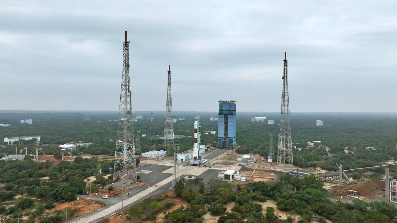 PSLV-C62: 16 ಉಪಗ್ರಹಗಳನ್ನು ಹೊತ್ತು ಹೊರಟಿದ್ದ ಇಸ್ರೋದ ಪಿಎಸ್ಎಲ್ವಿ-ಸಿ62 ರಾಕೆಟ್ನಲ್ಲಿ ತಾಂತ್ರಿಕ ದೋಷ PSLV-C62: 16 ಉಪಗ್ರಹಗಳನ್ನು ಹೊತ್ತು ಹೊರಟಿದ್ದ ಇಸ್ರೋದ ಪಿಎಸ್ಎಲ್ವಿ-ಸಿ62 ರಾಕೆಟ್ನಲ್ಲಿ ತಾಂತ್ರಿಕ ದೋಷ