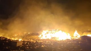 ಬೆಂಗಳೂರು: ಆಕಸ್ಮಿಕ ಬೆಂಕಿಗೆ ಹೊತ್ತಿ ಉರಿದ ಶಂಕಿತ ಬಾಂಗ್ಲಾ ವಲಸಿಗರ ಶೆಡ್​ಗಳು