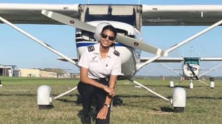 ‘100 ರೂ. ಡಿಸ್ಕೌಂಟ್​​ಗಾಗಿ ಫ್ರೀ ಎಂಟರ್ಟೈನ್ಮೆಂಟ್’: ಛೀ.. ಈ ಯುವತಿಯರು ಮಾಡಿದ ಕೆಲಸ ನೋಡಿ