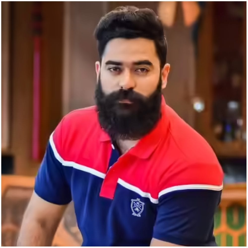 ಬಿಗ್ ಬಾಸ್ ಸೀಸನ್ 7: ನಟ ಶೈನ್ ಶೆಟ್ಟಿ ಅವರು ಸೀಸನ್ 7ರ ವಿನ್ನರ್. ಈ ಸೀಸನ್​​ ಸಾಕಷ್ಟು ಮನರಂಜನೆ ನೀಡಿತ್ತು. ಎಲ್ಲರನ್ನೂ ನಗಿಸಿದ ಕುರಿ ಪ್ರತಾಪ್ ರನ್ನರ್ ಅಪ್ ಆದರು 