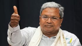 ರಾಜ್ಯದ ದೀರ್ಘಾವಧಿ ಸಿಎಂ ಆಗಲಿದ್ದಾರೆ ಸಿದ್ದರಾಮಯ್ಯ: ನಾಳೆ ಹೊಸ ದಾಖಲೆ