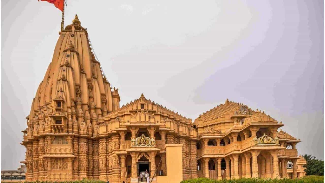 ಧ್ವಂಸಗೊಂಡಿದ್ದ ಸೋಮನಾಥ ದೇವಾಲಯವನ್ನು ಮತ್ತೆ ಕಟ್ಟುವುದು ನೆಹರುಗೆ ಇಷ್ಟವಿರಲಿಲ್ಲ: ಸುಧಾಂಶು ತ್ರಿವೇದಿ