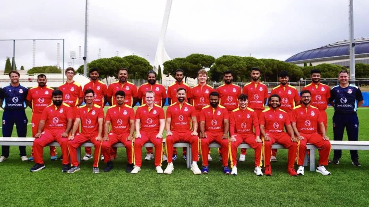 ಟಿ20 ಅಂತಾರಾಷ್ಟ್ರೀಯ ಕ್ರಿಕೆಟ್ನಲ್ಲಿ ಸ್ಪೇನ್ ತಂಡವು ಹೊಸ ವಿಶ್ವ ದಾಖಲೆ ನಿರ್ಮಿಸಿದೆ. ಅದು ಕೂಡ ಹಿಂದೆಂದೂ ಕಂಡರಿಯದ ವರ್ಲ್ಡ್ ರೆಕಾರ್ಡ್ ಎಂಬುದು ವಿಶೇಷ. ಅಂದರೆ ಟಿ20 ಕ್ರಿಕೆಟ್ ಇತಿಹಾಸದಲ್ಲೇ ಸತತವಾಗಿ ಅತ್ಯಧಿಕ ಗೆಲುವು ದಾಖಲಿಸಿದ ವಿಶ್ವ ದಾಖಲೆಯನ್ನು ಸ್ಪೇನ್ ತಂಡ ತನ್ನದಾಗಿಸಿಕೊಂಡಿದೆ.