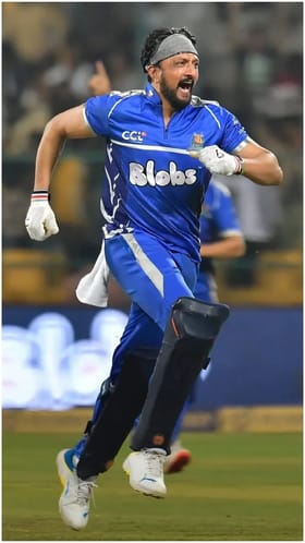 ತಮಿಳುನಾಡಲ್ಲಿ ಕನ್ನಡದ ಭಾವುಟ ಹಾರಿಸಿದ ಸುದೀಪ್