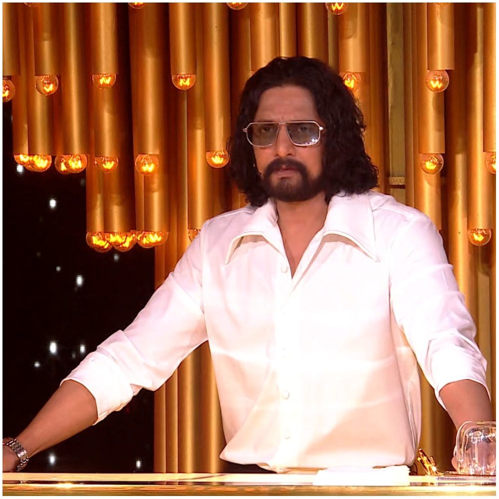 ಕಿಚ್ಚ ಸುದೀಪ್ ಅವರು ವಿನ್ನರ್ ಘೋಷಣೆ ಮಾಡಲಿದ್ದಾರೆ. ರಕ್ಷಿತಾ ಶೆಟ್ಟಿಗೆ ರನ್ನರ್ ಅಪ್ ಸ್ಥಾನ ಸಿಗಬಹುದು ಎಂಬುದು ಅಭಿಮಾನಿಗಳ ಊಹೆ. ಅಶ್ವಿನಿ ಗೌಡ ಕೂಡ ಒಳ್ಳೆಯ ರೀತಿಯಲ್ಲಿ ಫೈಟ್ ನೀಡುತ್ತಿದ್ದಾರೆ. 