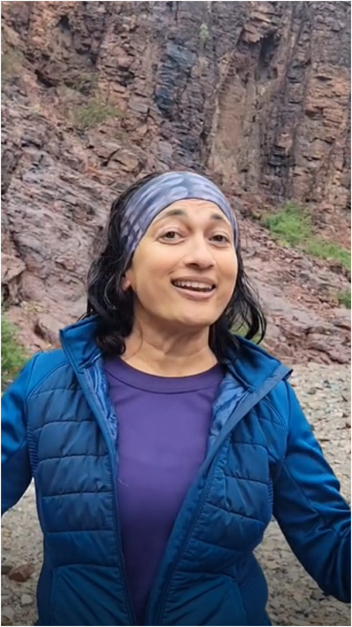 ವರ್ಷದ ಮೊದಲ ದಿನವೇ ಮಳೆ; ಸುಮನ್ ನಗರ್​​ಕರ್ ಖುಷಿ ನೋಡಿ