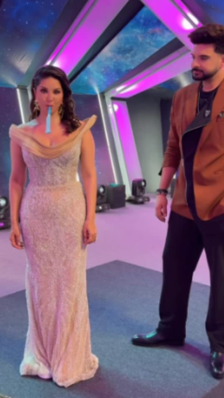 ಸೆಟ್​ನಲ್ಲಿ ಹೀಗೆಲ್ಲ ತಮಾಷೆ ಮಾಡ್ತಾರೆ ಸನ್ನಿ ಲಿಯೋನಿ: ವಿಡಿಯೋ ನೋಡಿ