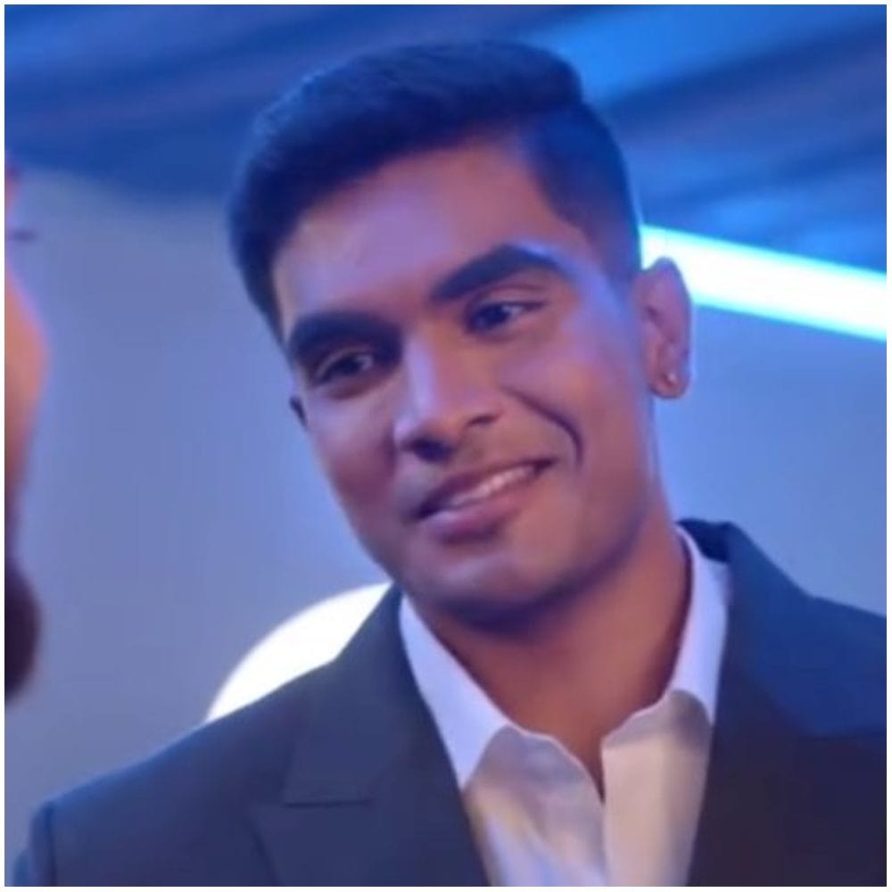 ವೈಲ್ಡ್ ಕಾರ್ಡ ಮೂಲಕ ಮೂರನೇ ವಾರ ದೊಡ್ಮನೆಗೆ ಎಂಟ್ರಿ ಕೊಟ್ಟವರಲ್ಲಿ ಸೂರಜ್ ಕೂಡ ಒಬ್ಬರು. ಅವರು ದೊಡ್ಮನೆಯಲ್ಲಿ ಸರಿಯಾಗಿ ಮೂರು ತಿಂಗಳು ಅಂದರೆ 90 ದಿನ ಇದ್ದರು. 