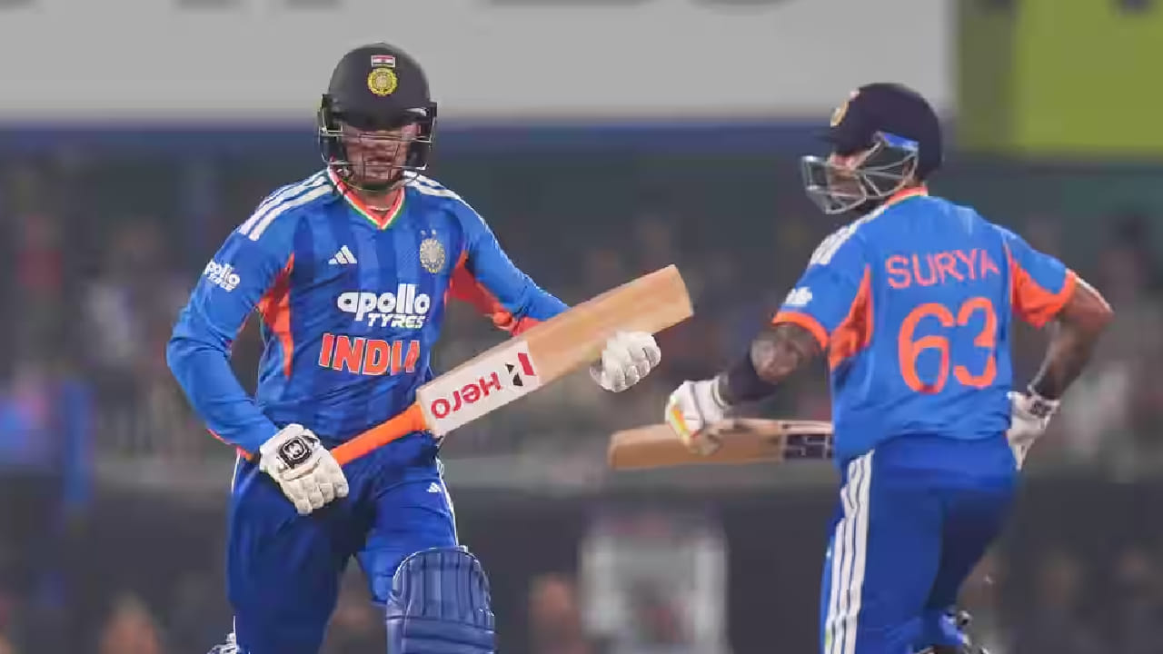 ಈ ಇಬ್ಬರ ಸಿಡಿಲಬ್ಬರ ಅರ್ಧಶತಕದ ನೆರವಿನೊಂದಿಗೆ ಟೀಮ್ ಇಂಡಿಯಾ ಕೇವಲ 10 ಓವರ್​ಗಳಲ್ಲಿ 155 ರನ್​ ಬಾರಿಸಿ 8 ವಿಕೆಟ್​ಗಳ ವಿಜಯ ಸಾಧಿಸಿತು. ಈ ಗೆಲುವಿನೊಂದಿಗೆ ಐಸಿಸಿ ಪೂರ್ಣ ಸದಸ್ಯ ರಾಷ್ಟ್ರಗಳ ಪೈಕಿ ಅತೀ ಕಡಿಮೆ ಎಸೆತಗಳಲ್ಲಿ 150+ ರನ್​ಗಳನ್ನು ಚೇಸ್ ಮಾಡಿದ ವಿಶ್ವ ದಾಖಲೆ ಟೀಮ್ ಇಂಡಿಯಾ ಪಾಲಾಯಿತು.