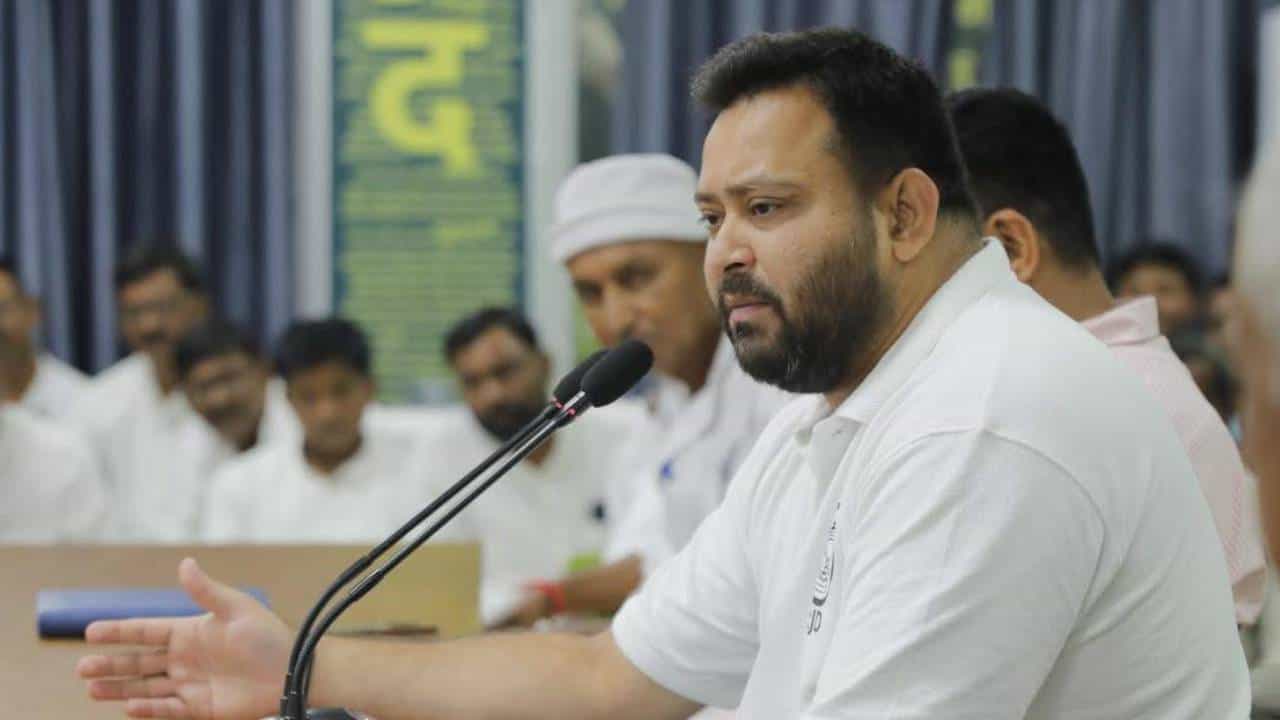 ಆರ್ಜೆಡಿ ರಾಷ್ಟ್ರೀಯ ಕಾರ್ಯಕಾರಿ ಅಧ್ಯಕ್ಷರಾಗಿ ತೇಜಸ್ವಿ ಯಾದವ್ ನೇಮಕ ಆರ್ಜೆಡಿ ರಾಷ್ಟ್ರೀಯ ಕಾರ್ಯಕಾರಿ ಅಧ್ಯಕ್ಷರಾಗಿ ತೇಜಸ್ವಿ ಯಾದವ್ ನೇಮಕ