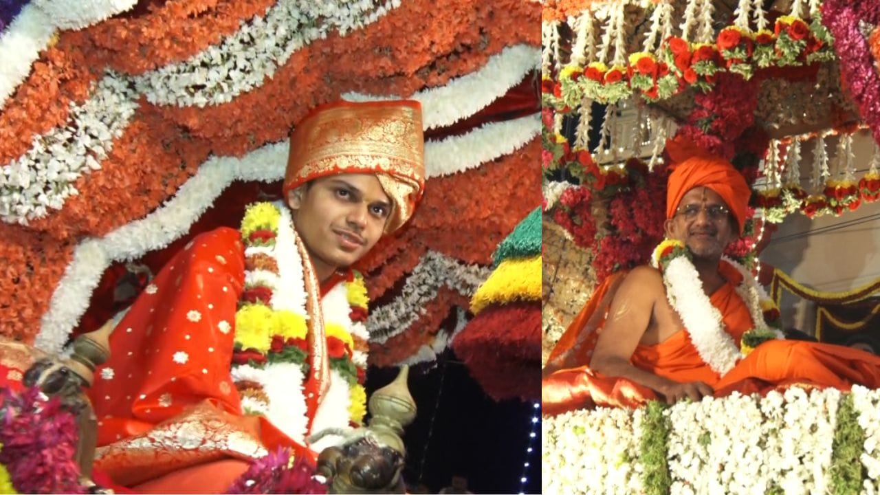 ಮೆರವಣಿಗೆಯ ಕೊನೆಯಲ್ಲಿ ಅಷ್ಟಮಠಾಧೀಶರ ಪಲ್ಲಕ್ಕಿ ಮೆರವಣಿಗೆ ನಡೆದಿದ್ದು, ಪರ್ಯಾಯ ಮಠಾಧೀಶರಾದ ವೇದವರ್ಧನ ತೀರ್ಥರು ಹೆಗಲುಕೊಟ್ಟು ಹೊರುವ ಮೇನೆಯಲ್ಲಿ ಬಂದಿದ್ದು ವಿಶೇಷವಾಗಿತ್ತು. ಇತರ ಆರು ಮಠಾಧೀಶರು ವಾಹನದ ಪಲ್ಲಕ್ಕಿಯಲ್ಲಿ ಆಗಮಿಸಿದ್ದು, ಟ್ಯಾಬ್ಲೋಗಳ ಜೊತೆಗೆ ಶೀರೂರು ಮಠದ ಹಿಂದಿನಿ ಶ್ರೀಗಳಾದ ಕೀರ್ತಿಶೇಷ  ಲಕ್ಷ್ಮೀವರ ತೀರ್ಥರ ಪ್ರತಿಕ್ರೃತಿ ಮೆರವಣಿಗೆ ಗಮನ ಸೆಳೆಯಿತು.