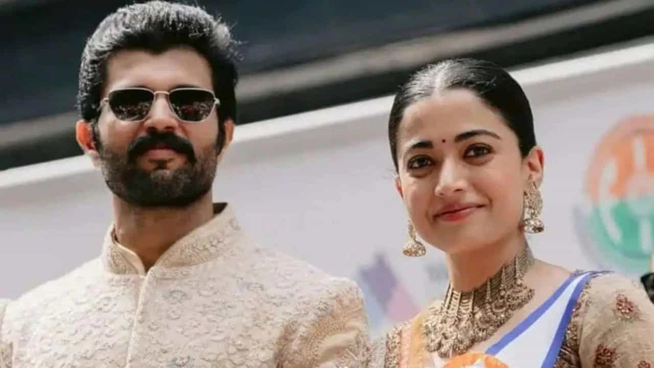 ಹಿಂದಿಗೆ ರೀಮೇಕ್ ಆಗುತ್ತಿದೆ ವಿಜಯ್-ರಶ್ಮಿಕಾ ಸಿನಿಮಾ: ನಟರು ಯಾರು? ಹಿಂದಿಗೆ ರೀಮೇಕ್ ಆಗುತ್ತಿದೆ ವಿಜಯ್-ರಶ್ಮಿಕಾ ಸಿನಿಮಾ: ನಟರು ಯಾರು?