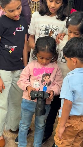 ಎಷ್ಟೊಂದು ಕ್ಯೂಟ್‌ ನೋಡಿ ಈ  ಫೋಟೋಗ್ರಾಫರ್