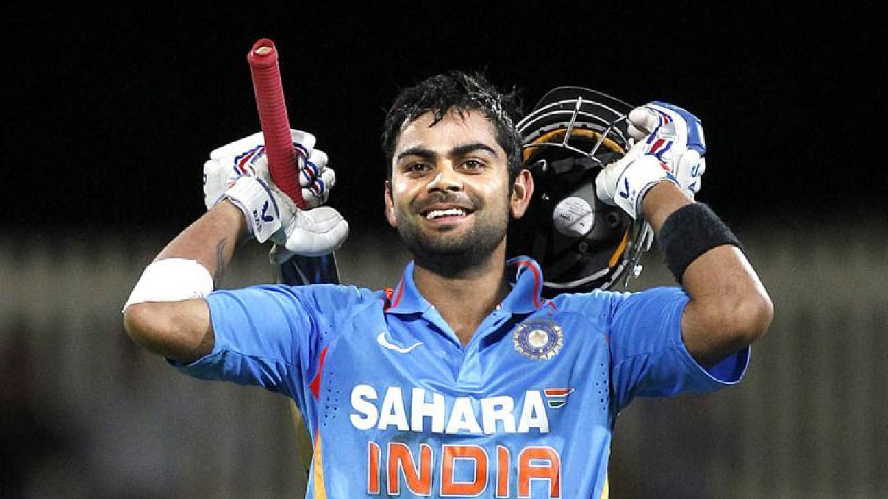 ಈ ಸಾವಿರ ರನ್​ಗಳೊಂದಿಗೆ ಯೂತ್ ಏಕದಿನ ಕ್ರಿಕೆಟ್​ನಲ್ಲಿ ವಿರಾಟ್ ಕೊಹ್ಲಿಗೆ ಸಾಧ್ಯವಾಗದಿರುವುದನ್ನು ವೈಭವ್ ಸೂರ್ಯವಂಶಿ ಸಾಧಿಸಿ ತೋರಿಸಿದ್ದಾರೆ. ಅಂದರೆ ಅಂಡರ್-19 ಏಕದಿನ ಕ್ರಿಕೆಟ್​ನಲ್ಲಿ 28 ಪಂದ್ಯಗಳನ್ನಾಡಿದ್ದ ವಿರಾಟ್ ಕೊಹ್ಲಿ ಕಲೆಹಾಕಿದ್ದು 978 ರನ್​ಗಳು ಮಾತ್ರ.