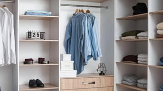 Vasthu Shastra: ತಪ್ಪಿಯೂ ಕೂಡ ಈ ವಸ್ತುಗಳನ್ನು ಕಪಾಟಿನಲ್ಲಿ ಇಡಬೇಡಿ; ಸಮಸ್ಯೆ ತಪ್ಪಿದ್ದಲ್ಲ!