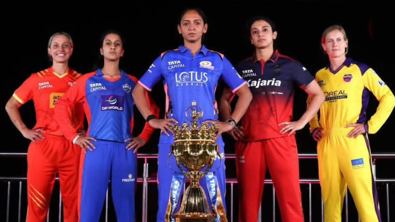 ಏಕೆಂದರೆ ಮುಂದಿನ ಪಂದ್ಯಗಳ ಮೂಲಕ ಉಳಿದ ನಾಲ್ಕು ತಂಡಗಳಿಗೂ 10 ಅಂಕಗಳನ್ನು ಗಳಿಸಲು ಉತ್ತಮ ಅವಕಾಶವಿದೆ. ಹೀಗೆ ಟಾಪ್-3 ತಂಡಗಳು 10 ಅಂಕಗಳನ್ನು ಪಡೆದುಕೊಂಡರೆ, ಅತ್ಯುತ್ತಮ ನೆಟ್​ ರನ್ ರೇಟ್​ ಹೊಂದಿರುವ ತಂಡ ಅಂಕ ಪಟ್ಟಿಯಲ್ಲಿ ಅಗ್ರಸ್ಥಾನ ಅಲಂಕರಿಸಲಿದೆ. ಅಂದರೆ ಲೀಗ್ ಹಂತದ ಪಂದ್ಯದ ಮುಕ್ತಾಯದ ವೇಳೆಗೆ ಅಂಕ ಪಟ್ಟಿಯಲ್ಲಿ ಅಗ್ರಸ್ಥಾನದಲ್ಲಿರುವ ತಂಡವು  ಫೈನಲ್​ಗೇರಲಿದೆ.