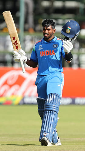 ಶತಕವೀರ ಆರೋನ್ ಜಾರ್ಜ್​