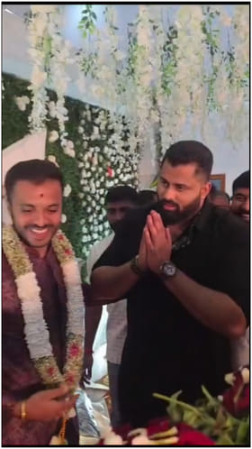 ಅಭಿಮಾನಿಯ ಮದುವೆಗೆ ಬಂದ ಅಭಿಷೇಕ್ ಅಂಬರೀಷ್