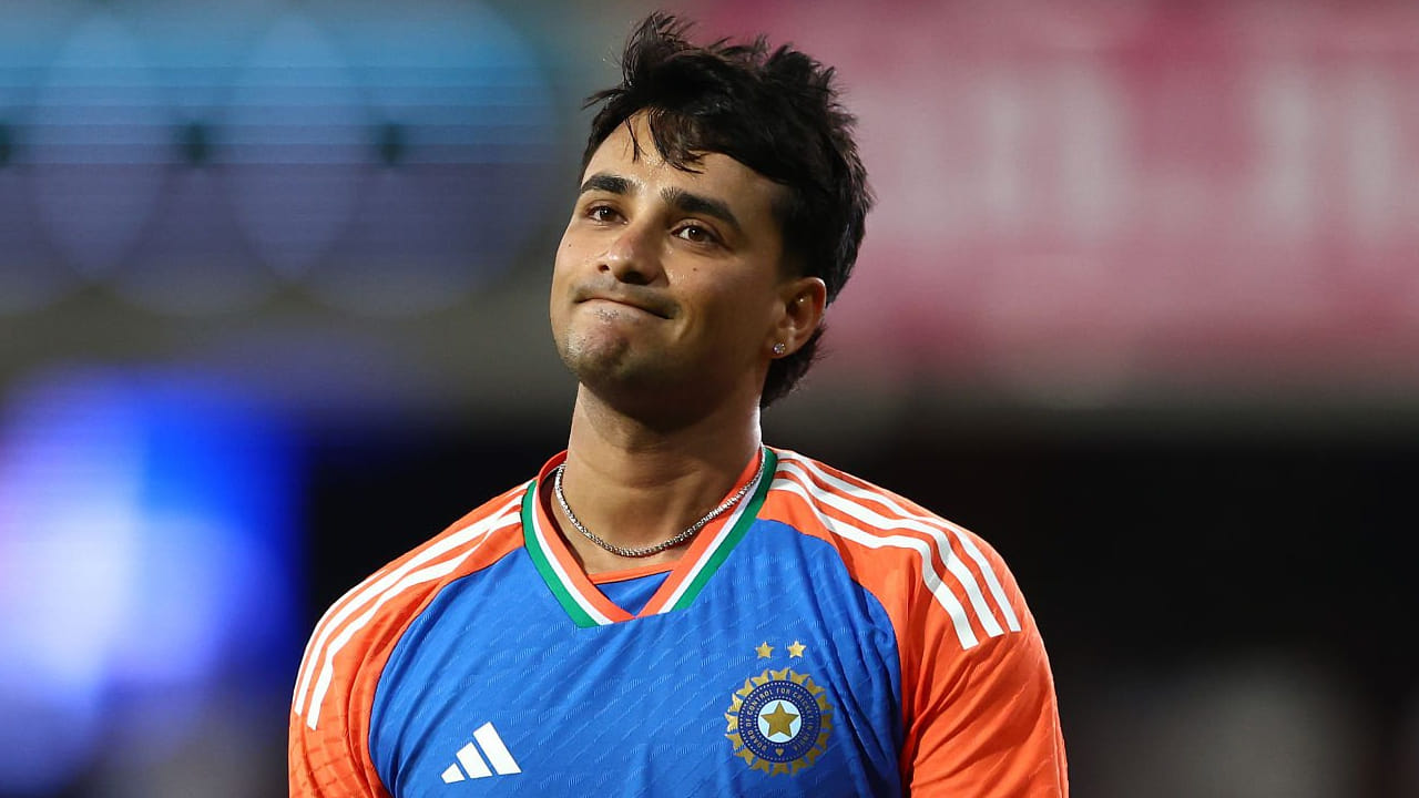 ಅಭಿಷೇಕ್ ಶರ್ಮಾ (21)