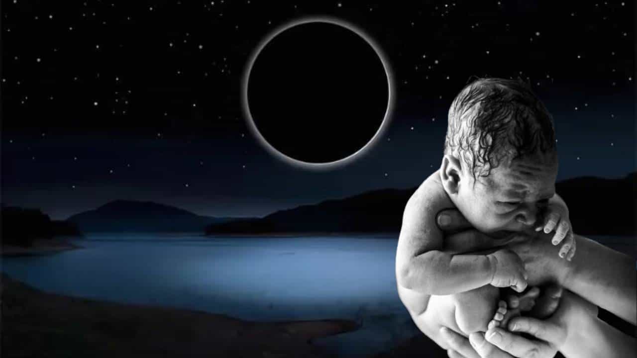 Amavasya Birth: ಅಮಾವಾಸ್ಯೆಯಂದು ಮಗು ಜನಿಸಿದರೆ ಅಶುಭವೋ..? ಜ್ಯೋತಿಷ್ಯ ಶಾಸ್ತ್ರ ಹೇಳುವುದೇನು?