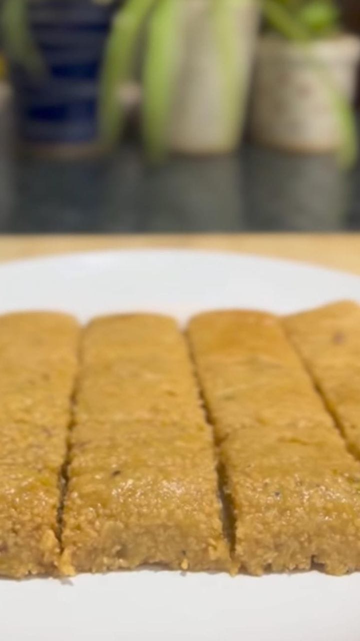 ಸೇಬು ಕಲಾಕಂಡ್ ಹೇಗೆ ಮಾಡೋದು ಗೊತ್ತಾ?