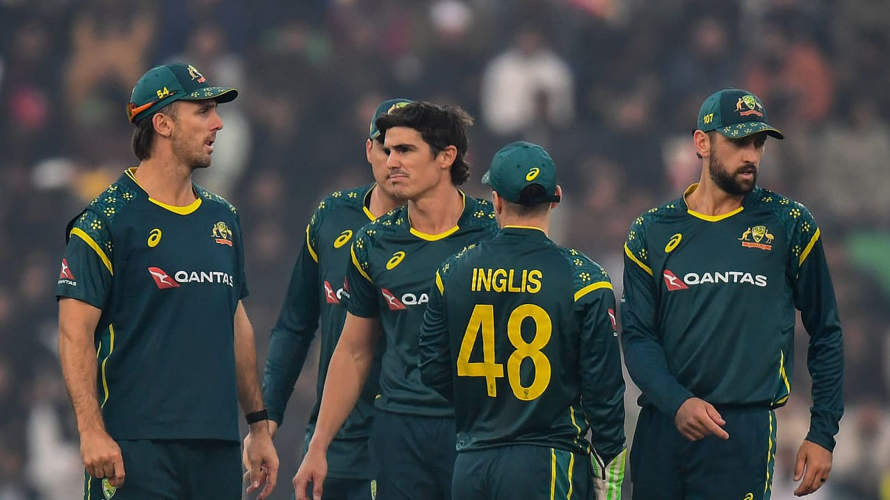 ವಿಶೇಷ ಎಂದರೆ ಇದು ಟಿ20 ಕ್ರಿಕೆಟ್ ಇತಿಹಾಸದಲ್ಲೇ ಆಸ್ಟ್ರೇಲಿಯಾ ತಂಡದ ಅತ್ಯಂತ ಹೀನಾಯ ಸೋಲು. ಅಂದರೆ ಈವರೆಗೆ ಟಿ20 ಕ್ರಿಕೆಟ್​ನಲ್ಲಿ ಆಸೀಸ್ ಪಡೆ 100 ಕ್ಕಿಂತ ಹೆಚ್ಚಿನ ರನ್​ಗಳ ಅಂತರದಿಂದ ಪರಾಜಯಗೊಂಡಿರಲಿಲ್ಲ. ಇದಕ್ಕೂ ಮುನ್ನ 2005 ರಲ್ಲಿ ಇಂಗ್ಲೆಂಡ್ 100 ರನ್​ಗಳಿಂದ ಸೋತಿದ್ದು ಹೀನಾಯ ಸೋಲಾಗಿತ್ತು.