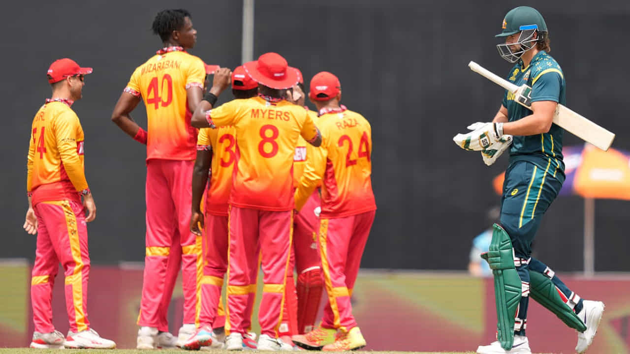 AUS vs ZIM: ಬಲಿಷ್ಠ ಆಸ್ಟ್ರೇಲಿಯಾಕ್ಕೆ ಮಣ್ಣು ಮುಕ್ಕಿಸಿದ ಜಿಂಬಾಬ್ವೆ AUS vs ZIM: ಬಲಿಷ್ಠ ಆಸ್ಟ್ರೇಲಿಯಾಕ್ಕೆ ಮಣ್ಣು ಮುಕ್ಕಿಸಿದ ಜಿಂಬಾಬ್ವೆ