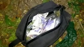 ವಿಧಾನಸೌಧ ಪಡಸಾಲೆಯಲ್ಲಿ ನಗದು, ಚಿನ್ನ ಇದ್ದ ಬ್ಯಾಗ್ ಬಿಟ್ಟುಹೋದ ವ್ಯಕ್ತಿ!