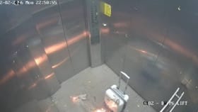 Video: ಲಿಫ್ಟ್​ ಒಳಗೆ ಹೈಡ್ರೋಜನ್ ಬಲೂನ್​ಗಳ ಸ್ಫೋಟ