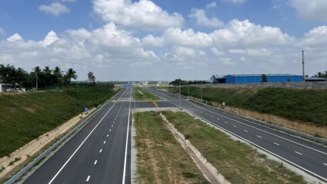 ಬೆಂಗಳೂರು–ಚೆನ್ನೈ ಎಕ್ಸ್‌ಪ್ರೆಸ್‌ವೇ ಉದ್ಘಾಟನೆ ಇನ್ನಷ್ಟು ವಿಳಂಬ?