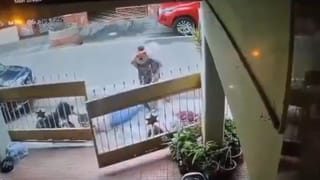 Video: ಅಮ್ಮ ಬೈದದ್ದಕ್ಕೆ ಮನೆಯ ಮುದ್ದಿನ ಶ್ವಾನದ ಬಳಿ ಅಳುತ್ತಾ ಕಂಪ್ಲೇಂಟ್ ಹೇಳಿದ ಪುಟಾಣಿ