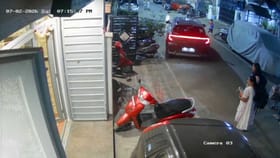 ಮನೆ ಮುಂದೆ ಸೈಕಲ್ ಓಡಿಸುತ್ತಿದ್ದ ಬಾಲಕನ ಮೇಲೆ ಹರೀತು ಕಾರು!