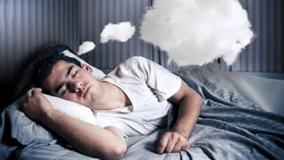 Vasthu Tips: ಅಡುಗೆ ಕೋಣೆಯಲ್ಲಿ ಈ ವಸ್ತು ಇಡಲೇಬೇಡಿ; ಆರ್ಥಿಕ ನಷ್ಟಕ್ಕೆ ಇದೇ ಮುಖ್ಯ ಕಾರಣ!