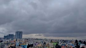 ರಾಜ್ಯದೆಲ್ಲೆಡೆ ಶುಷ್ಕ ಹವೆ; ಬೆಂಗಳೂರಿನಲ್ಲಿ ಮೋಡ ಕವಿದ ವಾತಾವರಣ