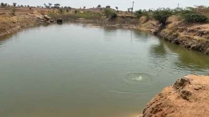 ಗದಗ: ಕೆರೆಯಲ್ಲಿ ಈಜಲು ತೆರಳಿದ್ದ 9ನೇ ತರಗತಿ ವಿದ್ಯಾರ್ಥಿಗಳಿಬ್ಬರು ಸಾವು