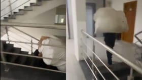 ಭಾರವಾದ ಪಾರ್ಸೆಲ್ ಹೊತ್ತು 6ನೇ ಮಹಡಿಗೆ ಮೆಟ್ಟಿಲ ಮೂಲಕ ಸಾಗಿದ ಡೆಲಿವರಿ ಬಾಯ್