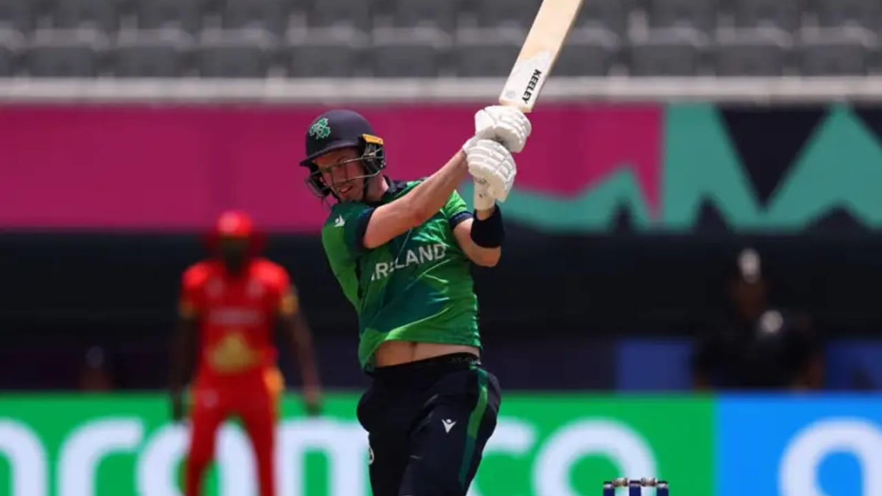 ಇವರಿಬ್ಬರ ನಂತರದ ಸ್ಥಾನದಲ್ಲಿ ಐರ್ಲೆಂಡ್​ನ ಜಿ.ಎಚ್. ​​ಡಾಕ್ರೆಲ್ ಇದ್ದಾರೆ. ಡಾಕ್ರೆಲ್ ಟಿ20 ವಿಶ್ವಕಪ್​ನಲ್ಲಿ 4 ಬಾರಿ ಸೊನ್ನೆಗೆ ಔಟಾಗಿದ್ದಾರೆ. ಡಾಕ್ರೆಲ್ 2010 ರಿಂದ 2024 ರವರೆಗೆ ನಡೆದ ವಿಶ್ವಕಪ್ ಸ್ಪರ್ಧೆಗಳಲ್ಲಿ 19 ಪಂದ್ಯಗಳನ್ನು ಆಡಿದ್ದು, 4 ಬಾರಿ ಡಕ್ ಔಟ್ ಆಗಿದ್ದರು.