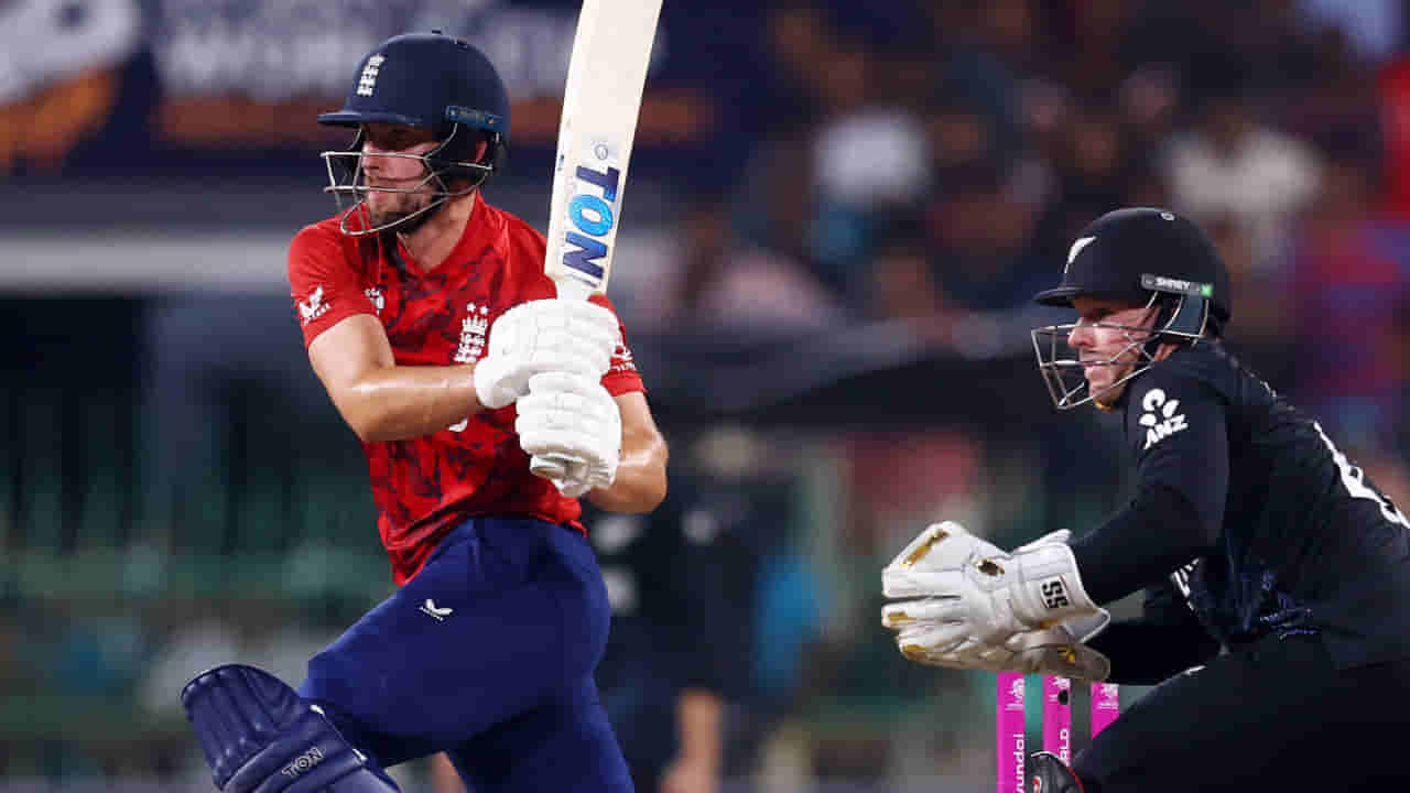 ENG vs NZ: ಗೆಲ್ಲುವ ಪಂದ್ಯ ಕೈಚೆಲ್ಲಿದ ನ್ಯೂಜಿಲೆಂಡ್; ಪಾಕ್ ಸೆಮೀಸ್ ಆಸೆ ಜೀವಂತ