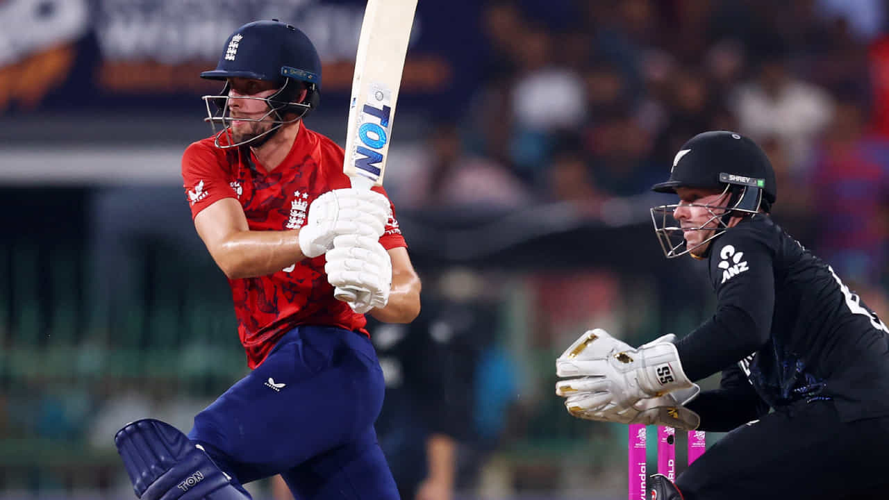 ENG vs NZ: ಗೆಲ್ಲುವ ಪಂದ್ಯ ಕೈಚೆಲ್ಲಿದ ನ್ಯೂಜಿಲೆಂಡ್; ಪಾಕ್ ಸೆಮೀಸ್ ಆಸೆ ಜೀವಂತ