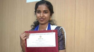 ಬೀದರ್‌ ಪಶು ವಿವಿ ಘಟಿಕೋತ್ಸವ: 16 ಚಿನ್ನದ ಪದಕ ಬಾಚಿಕೊಂಡ ಮೀನು ವ್ಯಾಪಾರಿಯ ಮಗಳು