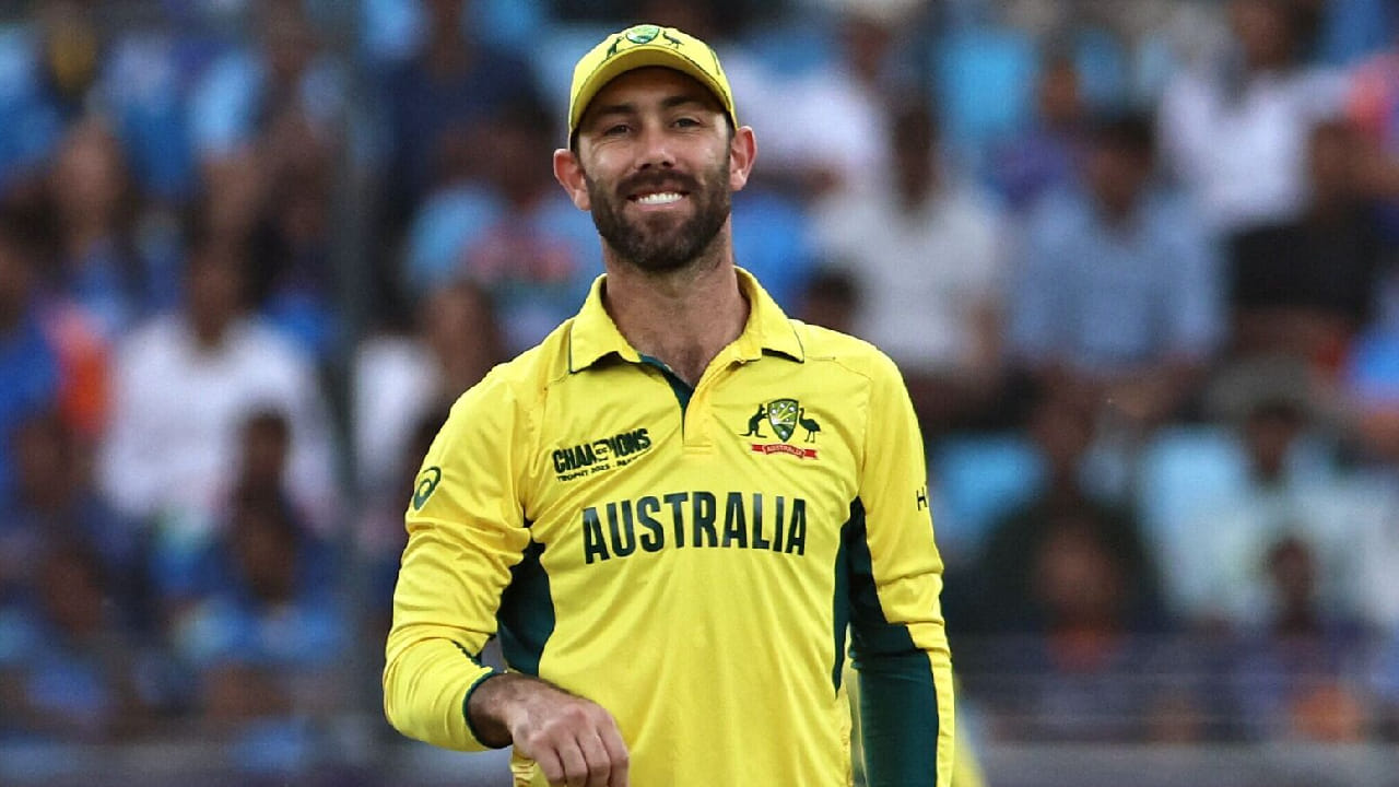 ವೈಯುಕ್ತಿಕ ಕಾರಣಗಳನ್ನು ನೀಡಿ ಗ್ಲೆನ್ ಮ್ಯಾಕ್ಸ್​ವೆಲ್ ಪಾಕಿಸ್ತಾನ್ ಸೂಪರ್ ಲೀಗ್​ನಿಂದ ಹಿಂದೆ ಸರಿದಿದ್ದಾರೆ. ಆದರೆ ಈ ವೈಯುಕ್ತಿಕ ಕಾರಣ 'ಸಂಭಾವನೆ' ವಿಷಯ ಎಂಬ ಮಾತುಗಳು ಕೂಡ ಜೋರಾಗಿ ಕೇಳಿ ಬರುತ್ತಿದೆ. ಇದೇ ಕಾರಣದಿಂದಾಗಿ ಪೇಶಾವರ್ ಝಲ್ಮಿ ಜೊತೆಗಿನ ಒಪ್ಪಂದದಿಂದ ಹಿಂದೆ ಸರಿದಿದ್ದಾರೆ ಎನ್ನಲಾಗುತ್ತಿದೆ.