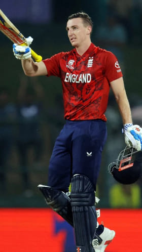 ಸಿಡಿಲಬ್ಬರದ ಶತಕ ಬಾರಿಸಿದ ಬ್ರೂಕ್