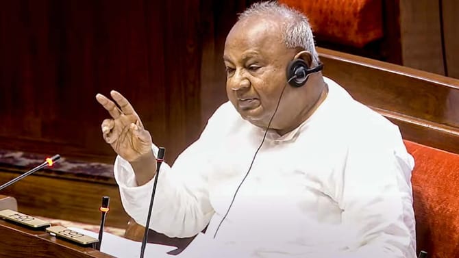 ನಾನು ಜೀವನದ ಕೊನೆಕಾಲದಲ್ಲಿದ್ದೇನೆ, ಈ ವೃದ್ಧನ ಮನವಿಗೆ ಸ್ಪಂದಿಸಿ: ದೇವೇಗೌಡ