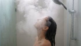 ಬಿಸಿ ನೀರಿನಲ್ಲಿ ಸ್ನಾನ ಮಾಡುವುದು ಒಳ್ಳೆಯದೇ?