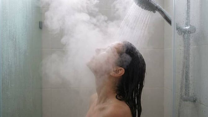 ಬಿಸಿ ನೀರಿನಲ್ಲಿ ಸ್ನಾನ ಮಾಡುವುದು ಒಳ್ಳೆಯದೇ?