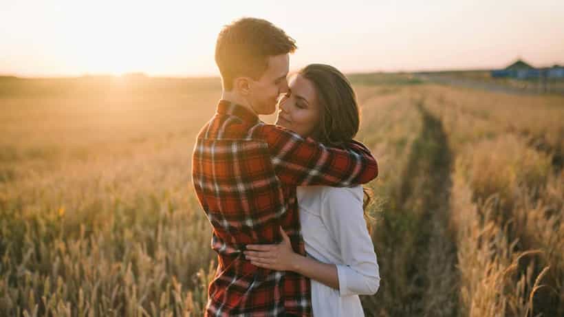 Hug Day 2026: ಮಾನಸಿಕ, ದೈಹಿಕ ಆರೋಗ್ಯವನ್ನು ಕಾಪಾಡಿಕೊಳ್ಳಲು ಅಪ್ಪುಗೆ ಸಖತ್ ಪ್ರಯೋಜನಕಾರಿಯಂತೆ