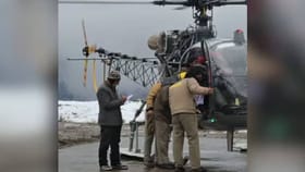 ಪಾರ್ಶ್ವವಾಯು ಪೀಡಿತ ಮಹಿಳೆಯನ್ನು ಏರ್​​ಲಿಫ್ಟ್​ ಮಾಡಿದ ವಾಯುಪಡೆ